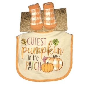 Cutest Pumpkin in the Patch Bib and Socks Size 0-6 Months New
